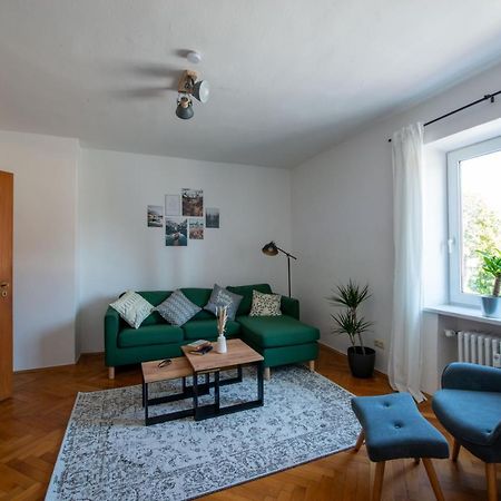 Bessa Homes 6 Personen 2 Schlafzimmer, 3 King Size, Betten, Balkon, Kueche Haag in Oberbayern Exteriör bild